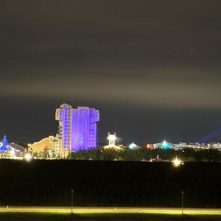 Suite Riviera - Vue Disneyland Chessy  Esterno foto